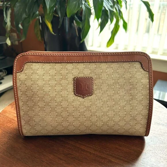 CELINE MACADAM Clutch Vintage Tan Taupe👝 - Picture 1 of 10